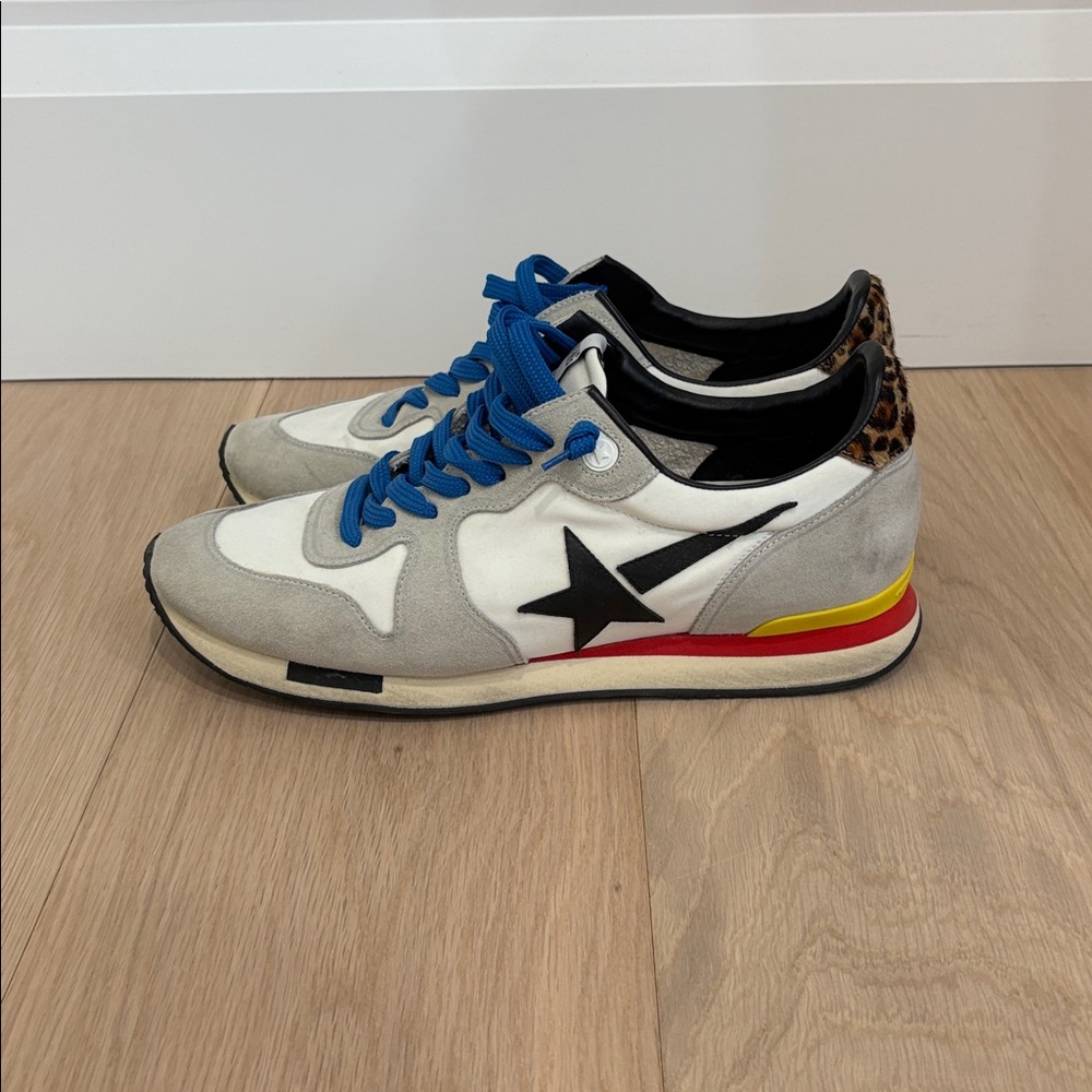 Lightly used men’s 43 golden goose running sneakers